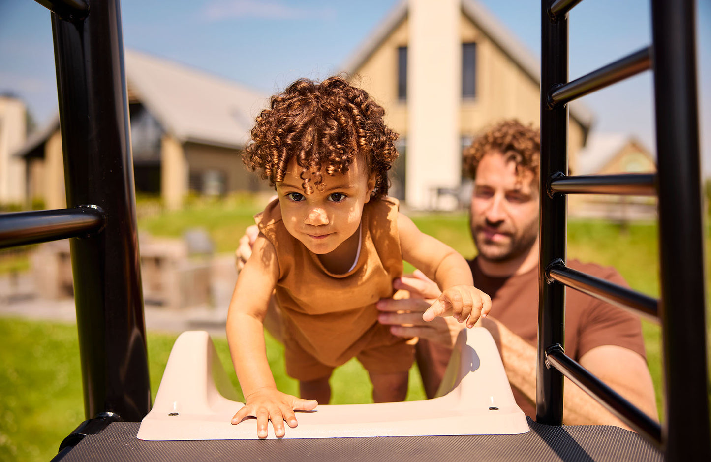 Plateforme et toboggan BERG PlayBase