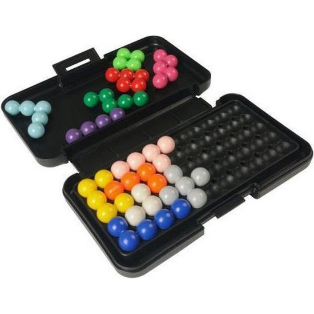 Kanoodle puzzle game